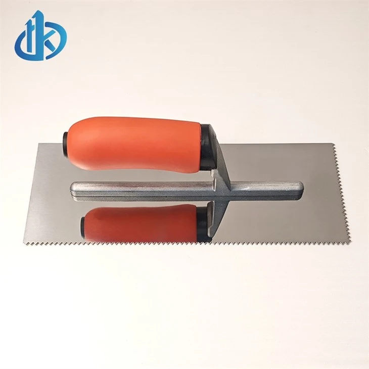 Plastering Trowel With Teeth