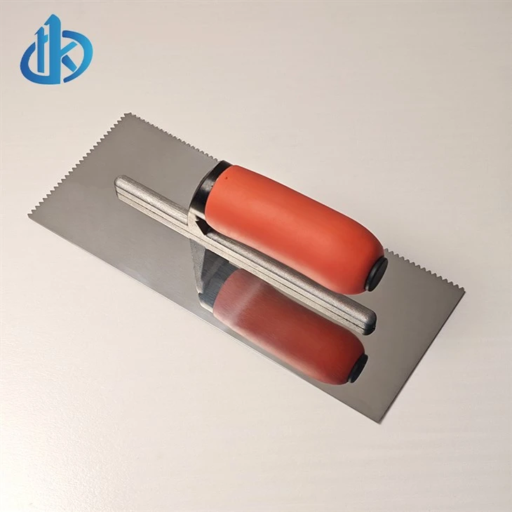 Plastering Trowel With Teeth